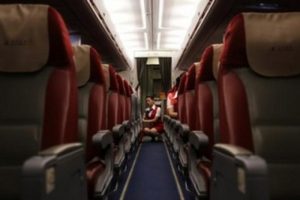 U&ccedil;ak yolculuklarında "boş koltuk" d&ouml;nemi