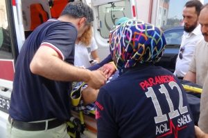 &Ouml;d&uuml;n&ccedil; aldığı motosikletle 10 metre sonra kaza yaptı