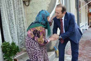 Bursa İznik Kaymakamı Pehlivan il&ccedil;eye veda etti