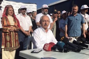 Kılı&ccedil;daroğlu: Adalet duygusunu y&uuml;celtelim