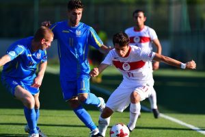 İstanbul B&ouml;lge Karması UEFA Regions' Cup'a galibiyetle başladı