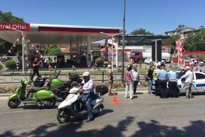 Bursa polisinden motosiklet s&uuml;r&uuml;c&uuml;lerine uygulama!