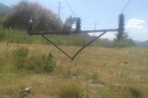 Elektrik direği 8 yaşındaki &ccedil;ocuğu ağır yaraladı