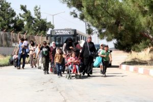 Suriyelilerin 16 bin 432'si T&uuml;rkiye'ye d&ouml;nd&uuml;