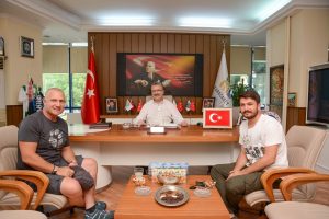 Bursa Karacabey'in g&uuml;zelliklerini kayıt altına aldı