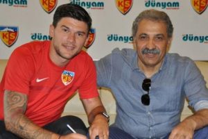 Sapunaru'dan 2 yıllık imza