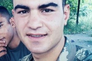 İzne gelen asker trafik kazasında &ouml;ld&uuml;