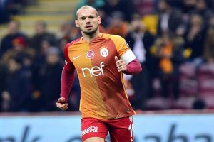 Sneijder, Albers ile geliyor
