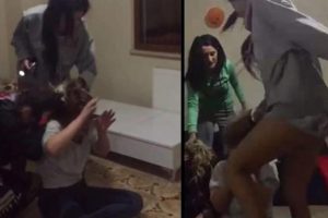 İşkenceyle su&ccedil;lanan &uuml;niversiteli kızlar hakim karşısında