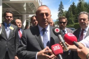 &Ccedil;avuşoğlu: "'T&uuml;rkiye hizaya gelsin' demek k&uuml;stahlıktır"
