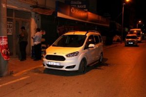 Market&ccedil;i silahlı saldırıda yaralandı