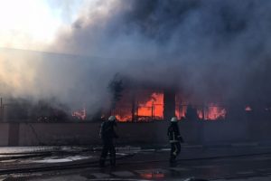 Bursa'da tekstil fabrikasında b&uuml;y&uuml;k yangın