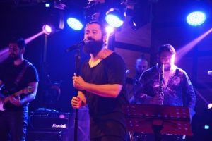 Koray Avcı'dan unutulmaz gece