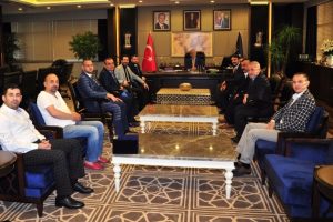 İneg&ouml;lspor y&ouml;netiminden Bursa B&uuml;y&uuml;kşehir Belediye Başkanı Altepe'ye ziyaret