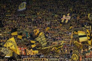 Borussia Dortmund'da kombine biletlere b&uuml;y&uuml;k ilgi