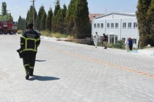 Kimyasal madde fabrikasındaki yangın korkuttu