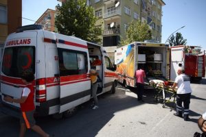 Malatya'da yangın: 20 kişi hastanelik oldu