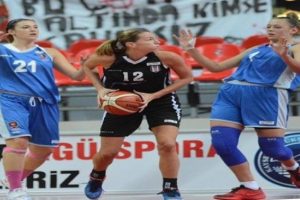 Bornova Becker, Beşiktaş'ın yıldızını kaptı!