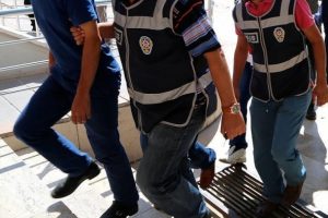 FET&Ouml;/PDY operasyonu: 35 g&ouml;zaltı