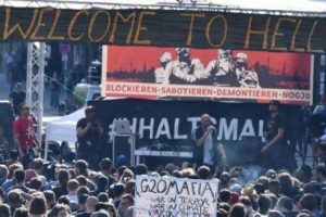 Hamburg'da 'Cehenneme Hoş Geldiniz' G20 protestosu