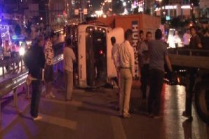 Zincirleme trafik kazası: 1'i ağır 4 yaralı