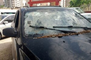 Siirt'te kaymakamın aracının ge&ccedil;işi sırasında patlama