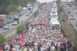 Kılı&ccedil;daroğlu'ndan İstanbul trafiği i&ccedil;in flaş karar