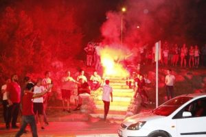 Antalyaspor G&uuml;n&uuml;'nde &ccedil;ıkan yangında faciadan d&ouml;n&uuml;ld&uuml;