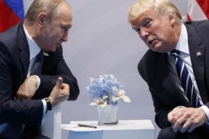 İlk buluşma uzadı! Melania bile araya giremedi