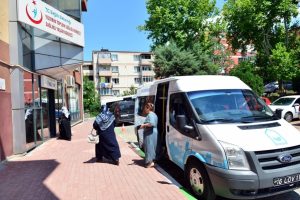 Bursa Yıldırım Belediyesi hayat kurtarıyor