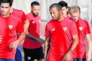 Galatasaray'dan sağ bek operasyonu