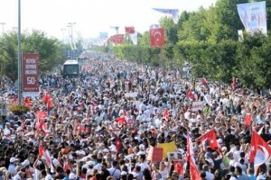 Adalet Mitingi'ne 1 milyon 600 bin kişi katıldı