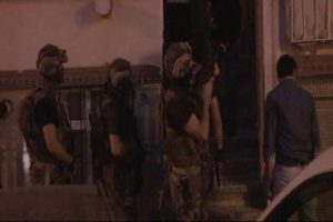 Şafak vakti uyuşturucu operasyonu!