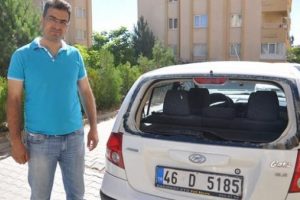 Kırmızı ışıkta beklerken hayatının şokunu yaşadı