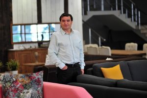 MOSFED Başkanı G&uuml;le&ccedil;: "Katar'daki b&uuml;t&uuml;n projelerde birinci tercih T&uuml;rk mobilyası"