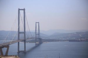 Osmangazi K&ouml;pr&uuml;s&uuml;'nde ilk intihar girişimi