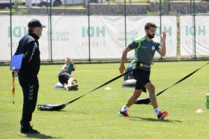 Konyaspor kuvvet &ccedil;alıştı