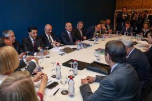 Kıbrıs zirvesinde FET&Ouml; kavgası