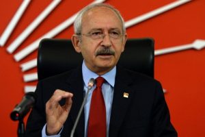 Kılı&ccedil;daroğlu, partisinin il başkanlarıyla bir araya geldi