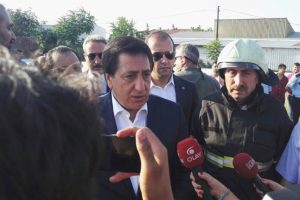Bursa Valisi İzzettin K&uuml;&ccedil;&uuml;k'ten yangın a&ccedil;ıklaması
