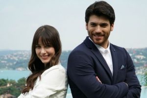 Dolunay'da b&uuml;y&uuml;k s&uuml;rpriz! Hangi oyuncu diziden ayrılıyor?