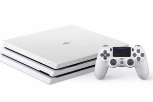 Beyaz PlayStation 4 Pro &ouml;n siparişe sunuldu!