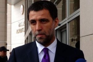 Hakan Ş&uuml;k&uuml;r hakkında yakalama kararı