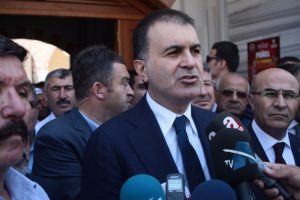 Bakan &Ccedil;elik: İnsanlık tarihinde ilk defa...