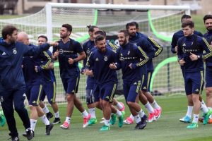Fenerbah&ccedil;e İsvi&ccedil;re'deki ilk antrenmanını yaptı