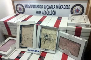 Nevresim takımlarının i&ccedil;inde uluslararası uyuşturucu ka&ccedil;ak&ccedil;ılığı