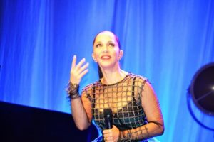 Sertab Erener unutulmaz bir gece yaşattı