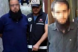 'Tebliğciler' İzmir'de yakalandı, 5 kişi aranıyor