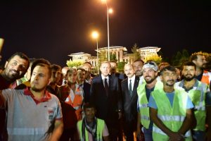 Erdoğan, 15 Temmuz Anıtı'nı inceledi
