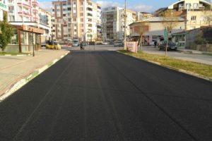 Bursa Yıldırım'da yol a&ccedil;ma ve genişletme &ccedil;alışmaları s&uuml;r&uuml;yor